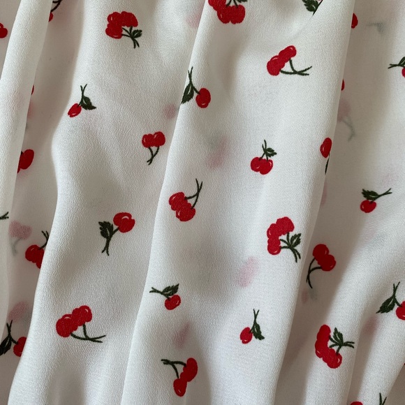 Cherry Long Sleeve Blouse -Iris (size small) - Picture 3 of 4